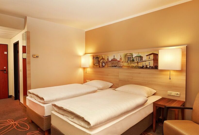Номер Superior, H+ Hotel Hannover
