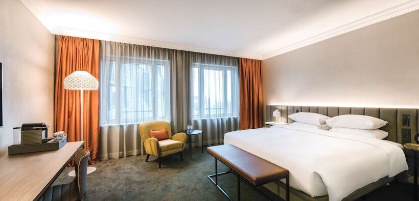 اتاق اجرایی, Hilton Brussels Grand Place