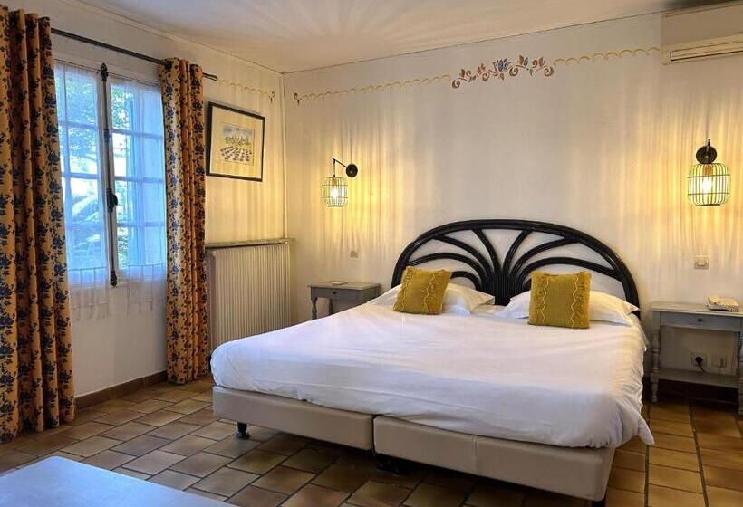 Номер Стандарт, Hôtel Jas Neuf