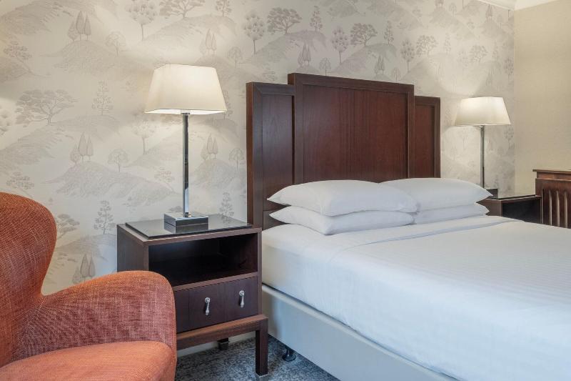 Номер Deluxe, Delta Hotels By Marriott St Pierre Country Club