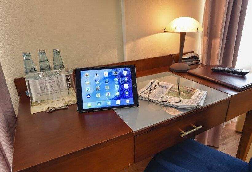 패밀리 룸, Atrium Hotel Amadeus
