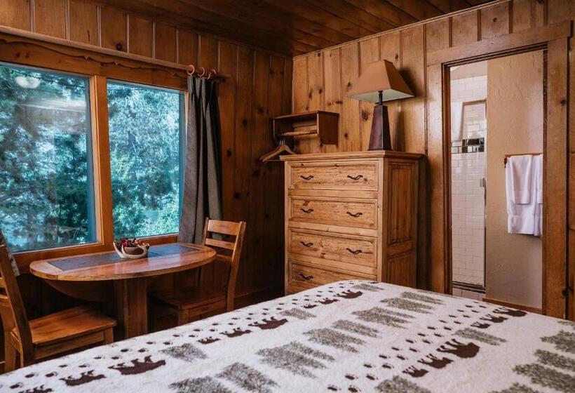 스탠다드 룸, Tamarack Lodge