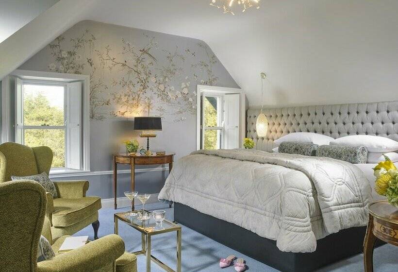 Полулюкс, Killarney Randles