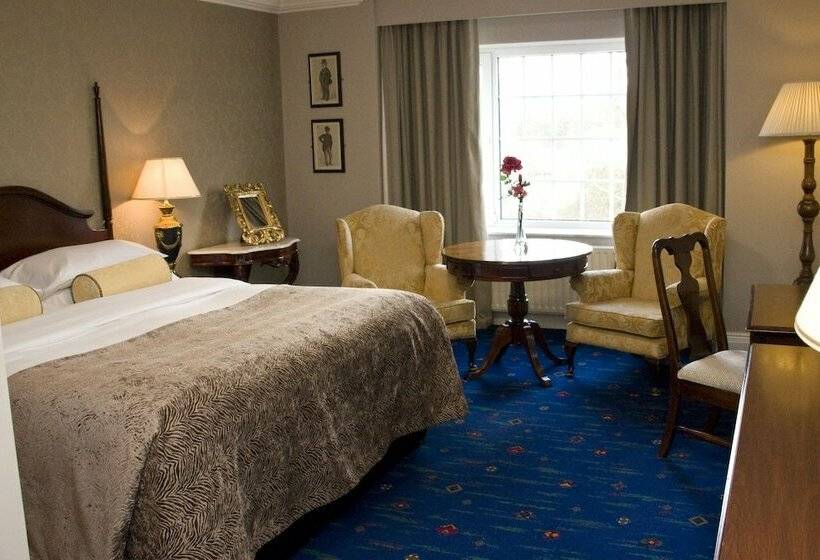 Номер Deluxe, Killarney Randles