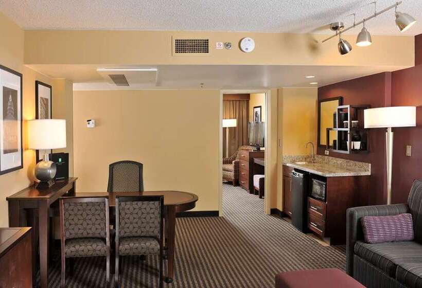침실 2개 스위트, Embassy Suites Hotel Des Moines Downtown