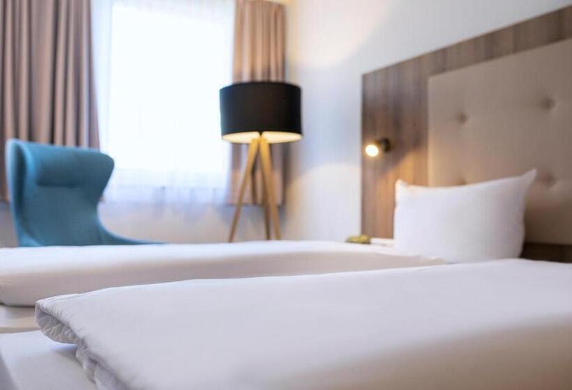 اتاق لوکس, Achat Hotel Stuttgart Zuffenhausen