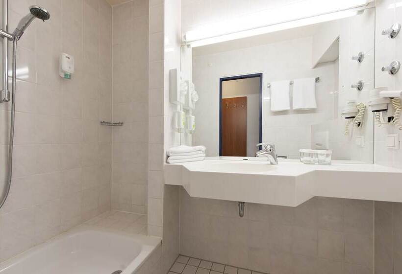 اتاق کلاس بیزنس, Achat Hotel Stuttgart Zuffenhausen
