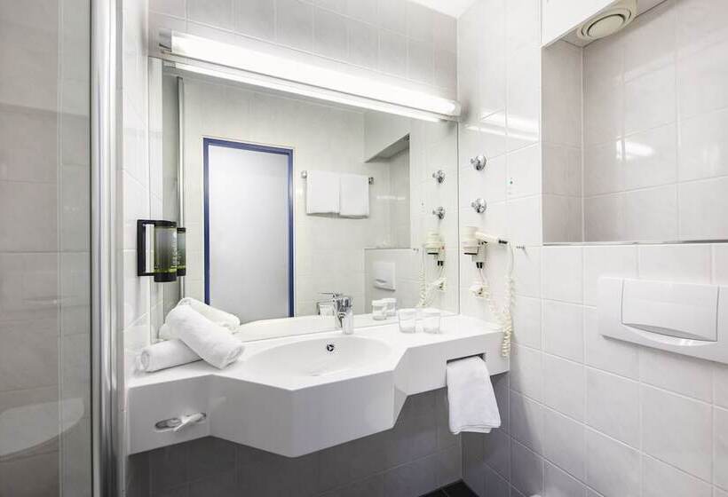 اتاق خانوادگی, Achat Hotel Stuttgart Zuffenhausen