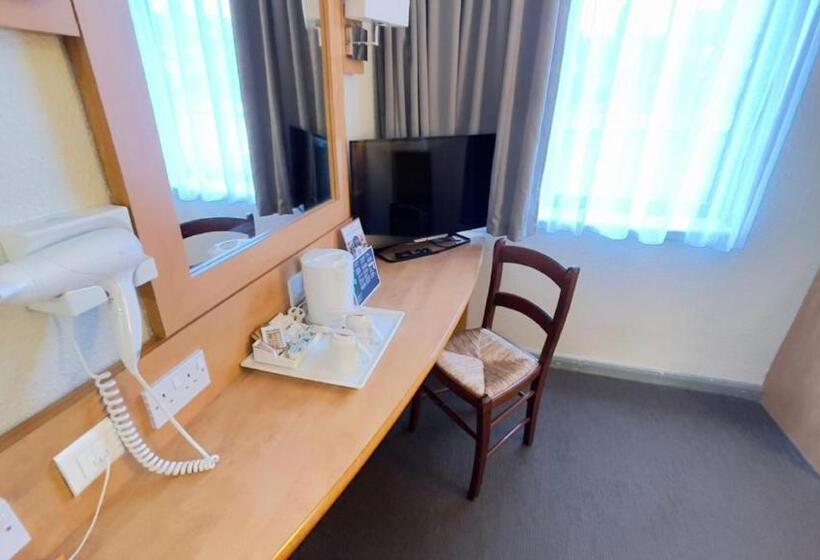 Номер Superior, Campanile Liverpool