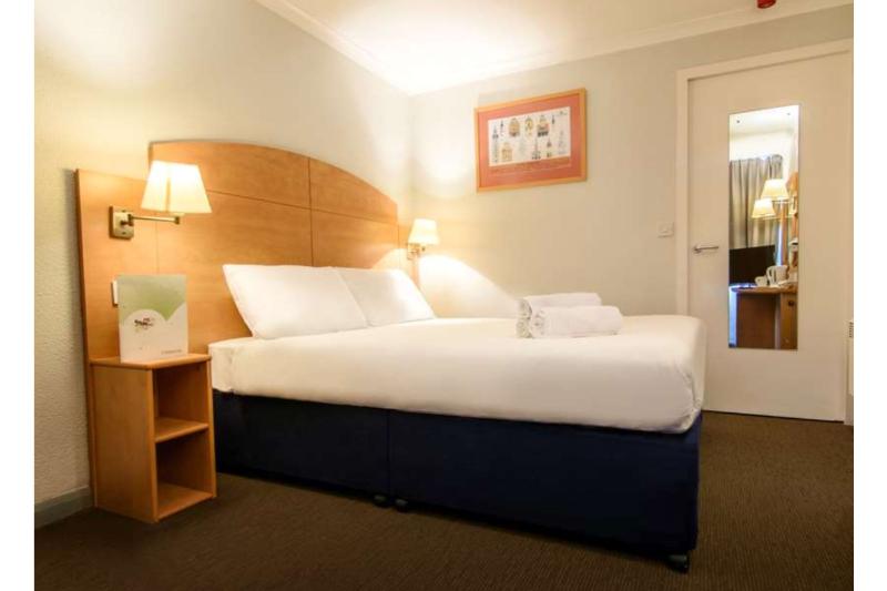 Номер Superior, Campanile Liverpool