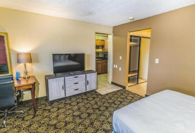 Люкс, Days Inn By Wyndham Montrose