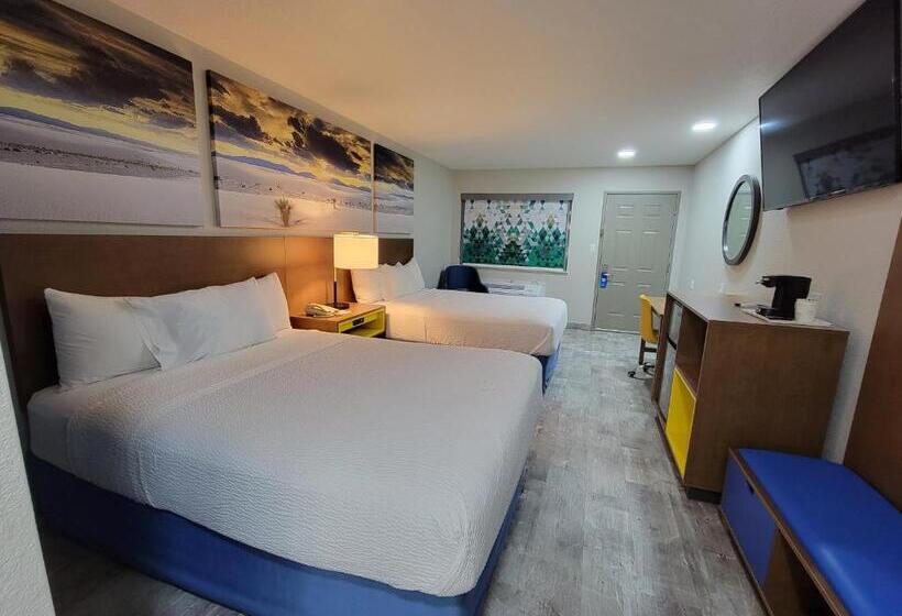 Номер Стандарт, Days Inn By Wyndham Ruidoso Downs