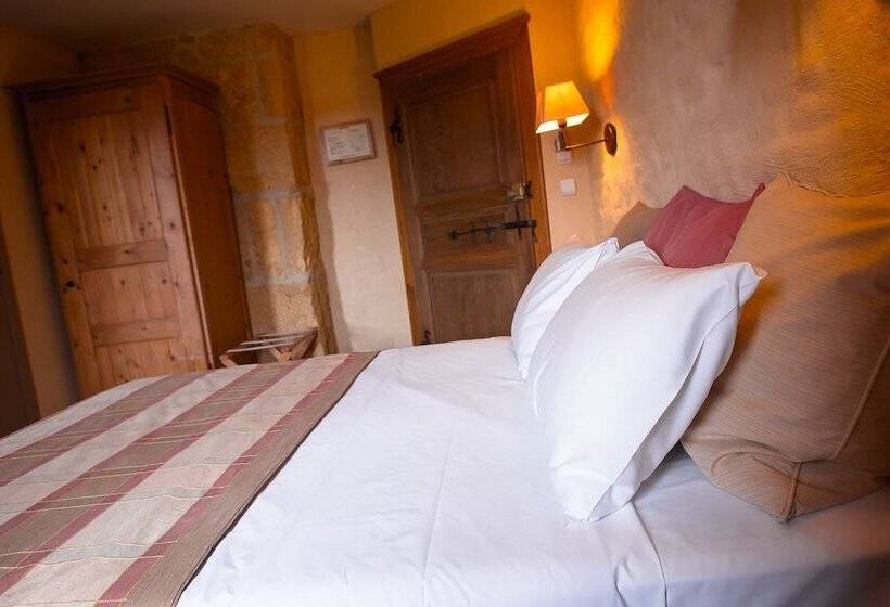 Номер Стандарт, Hôtel La Grappe D Or