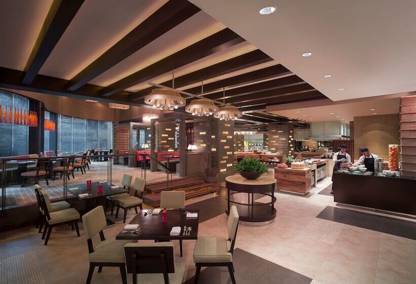 Номер Премиум, New World Makati Hotel, Manila