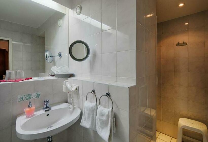 Номер Стандарт, Comfort Hotel Bernau