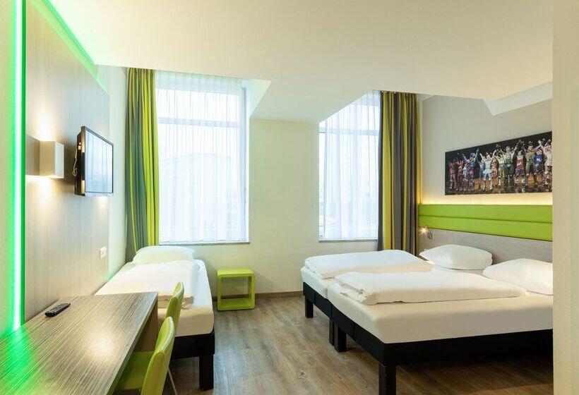 Номер Стандарт Трехместный, B&b Hotel Bochum Hbf-Nord