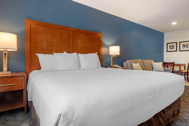 سوئیت با تخت بزرگ, Comfort Inn & Suites Beaver   Interstate 15 North