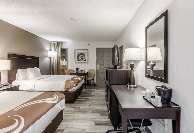 Номер Стандарт 2 Двуспальные Кровати, Quality Inn University Lansing
