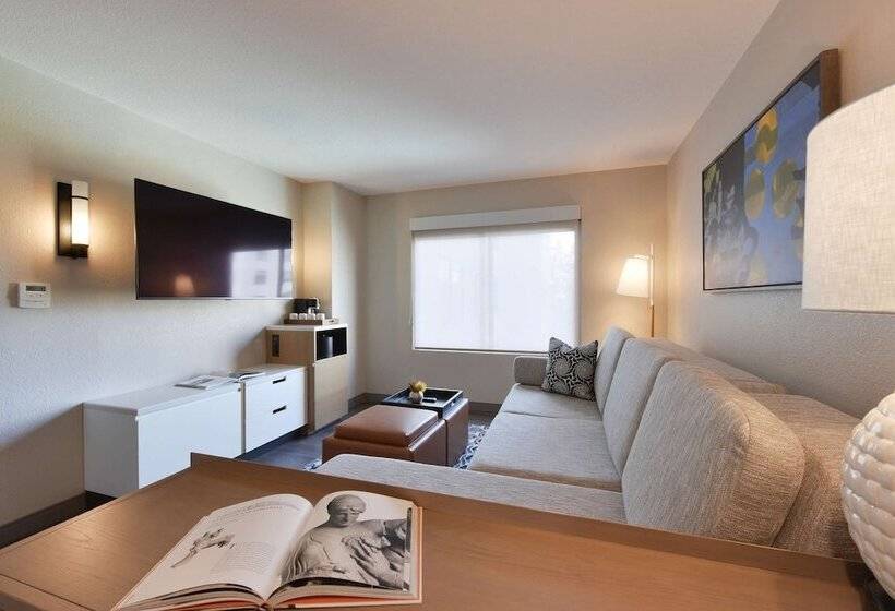 스위트 킹사이즈 침대, Hyatt Centric Santa Clara Silicon Valley