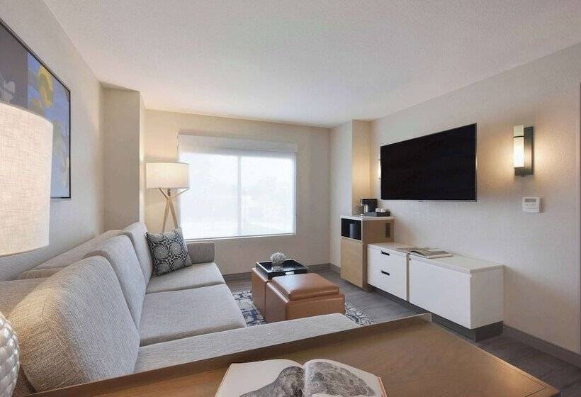풀장 전망 스위트, Hyatt Centric Santa Clara Silicon Valley