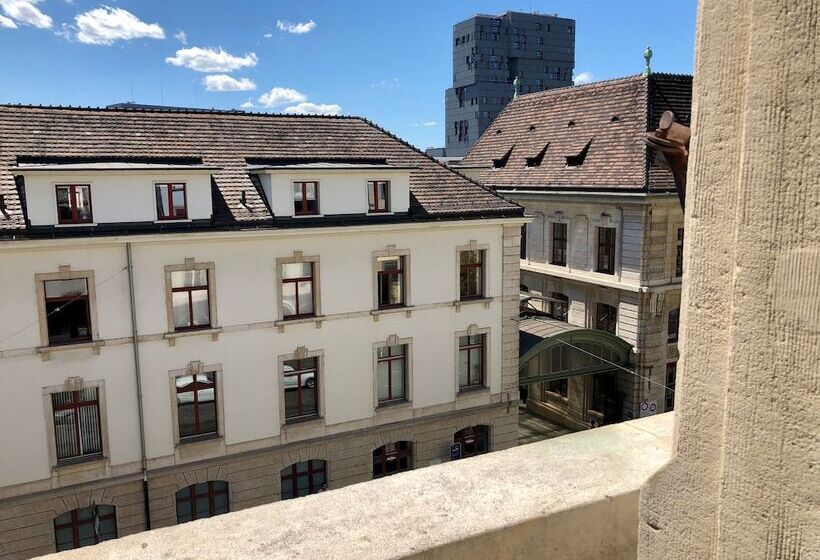 Номер Economy Индивидуальный, Gaia Hotel Basel   The Sustainable 4 Star