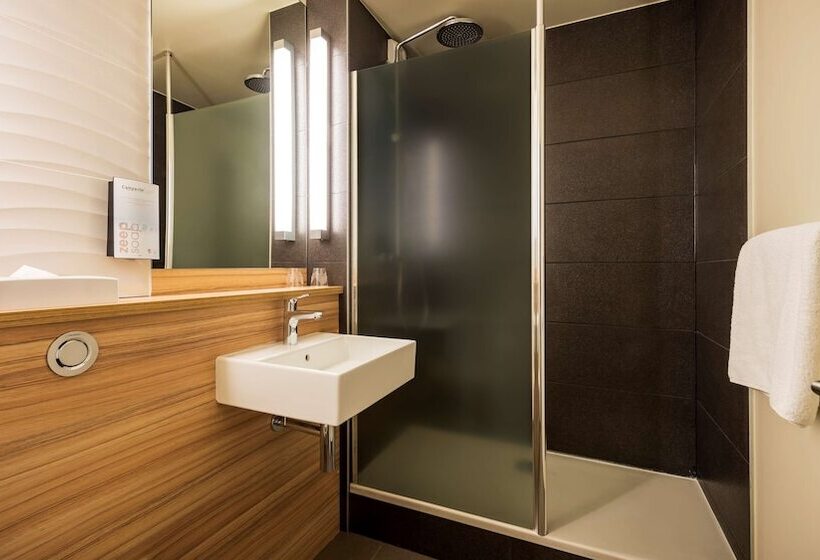 Standard Room, Campanile Hotel & Restaurant Amsterdam Zuid Oost