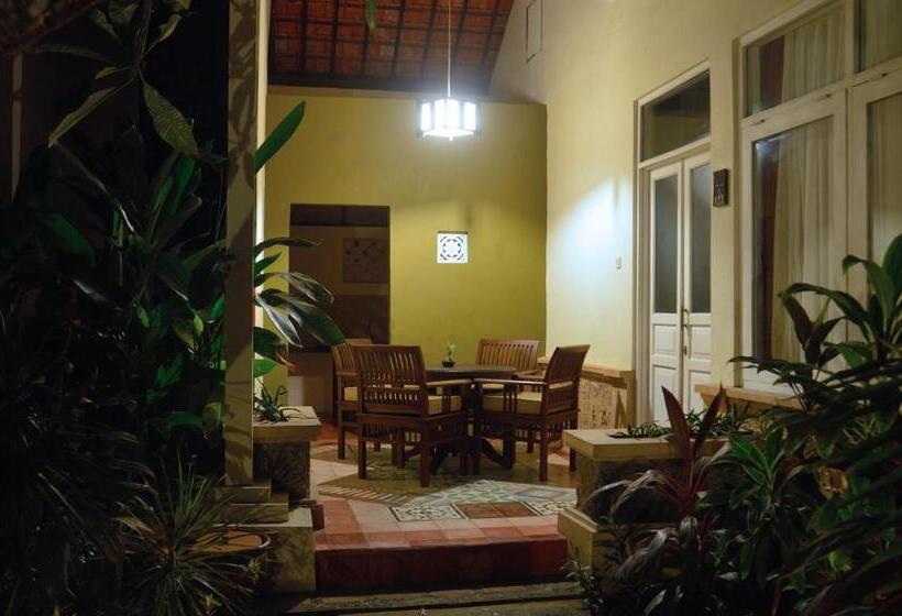 غرفة عائلية مطلّة علي الحديقة, Peneeda View Beach