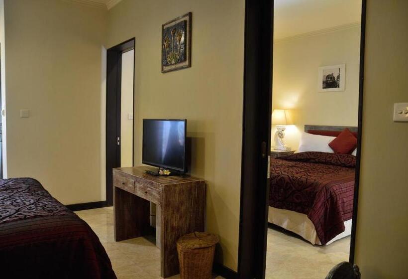 غرفة عائلية مطلّة علي الحديقة, Peneeda View Beach