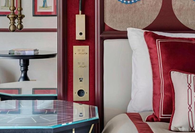 Standard Room, çırağan Palace Kempinski Istanbul