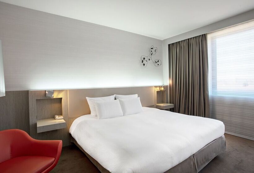 Номер Superior, Pullman Toulouse Centre Ramblas