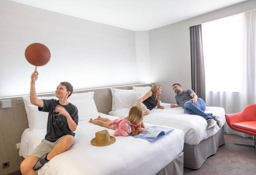 Семейный Номер Superior, Pullman Toulouse Centre Ramblas