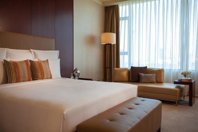 Люкс Deluxe Кровать Кинг, Pullman Toulouse Centre Ramblas