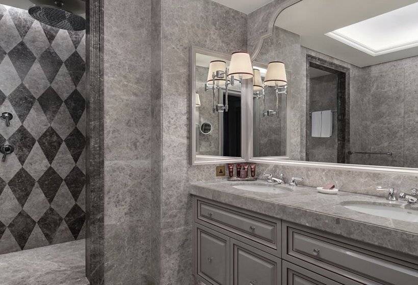 景色の見えるデラックスルーム, çırağan Palace Kempinski Istanbul