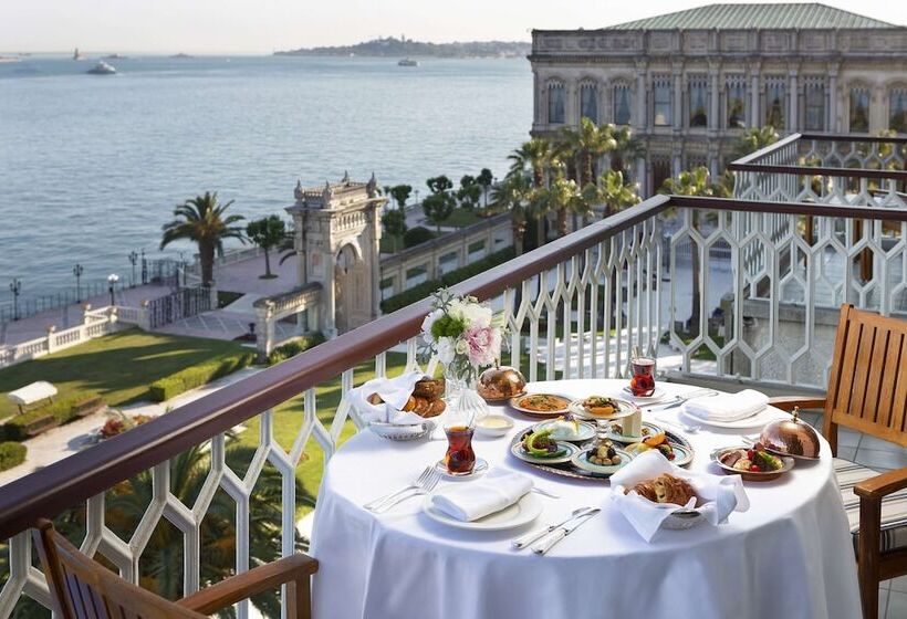 اتاق لوکس با چشم‌انداز, Çırağan Palace Kempinski Istanbul