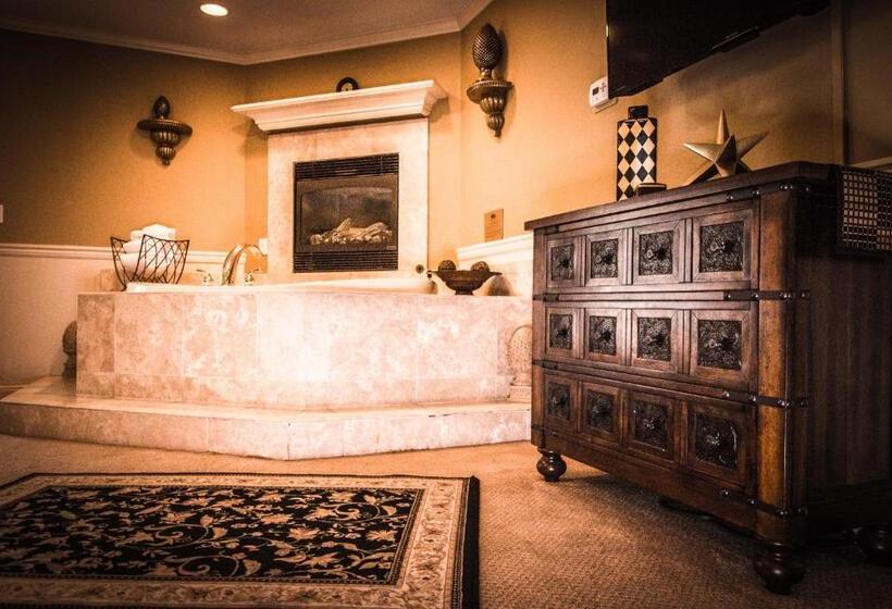 Номер Deluxe, The Anniversary Inn   Logan