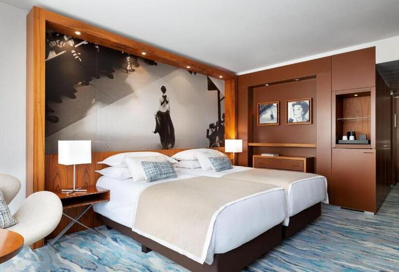 디럭스 룸 도시 전망, Jw Marriott Cannes