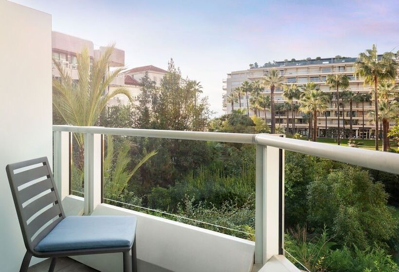 디럭스 룸 가든 전망, Jw Marriott Cannes