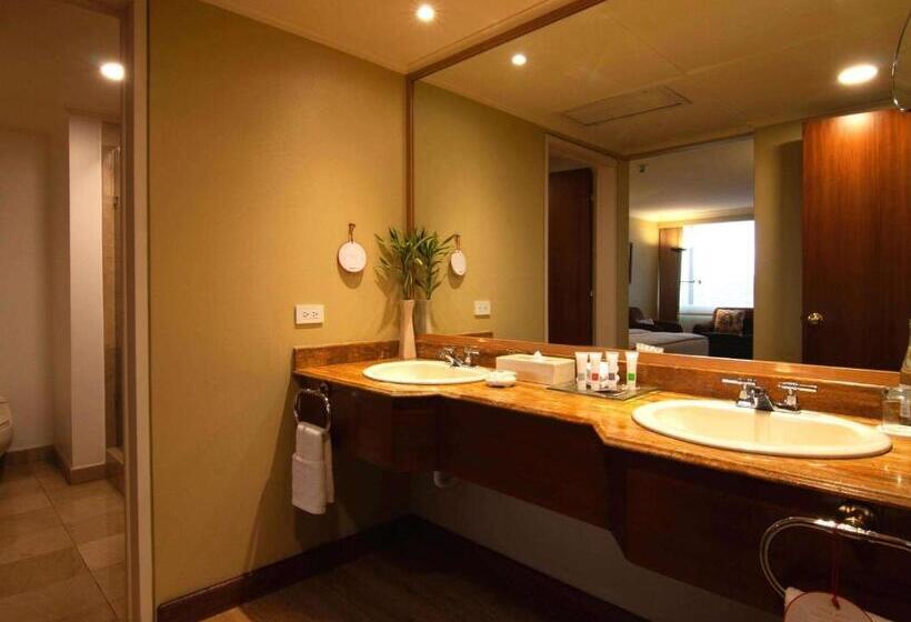 주니어 스위트, Swissotel Quito