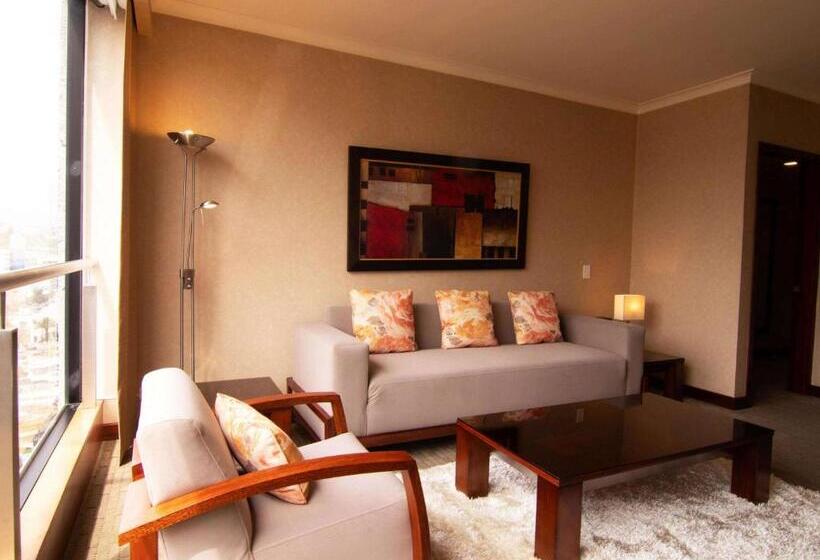 이그제큐티브 스위트 킹침대, Swissotel Quito