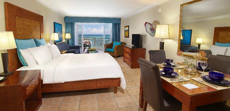 스탠다드 스튜디오, Divi Aruba Phoenix Beach Resort