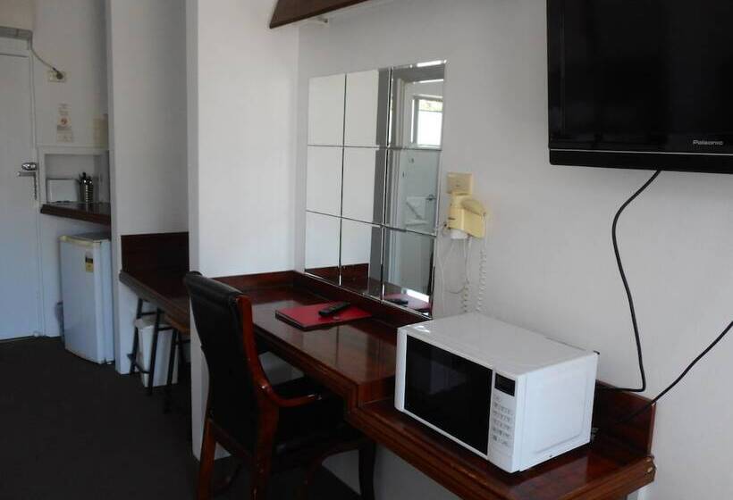 豪华房间, Molly Morgan Motor Inn