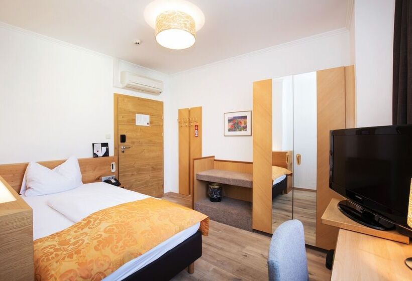 Номер Стандарт Индивидуальный, Leipziger Hof Innsbruck