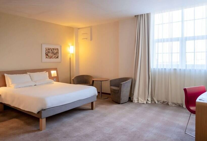 高级大房间, Novotel Cardiff Centre