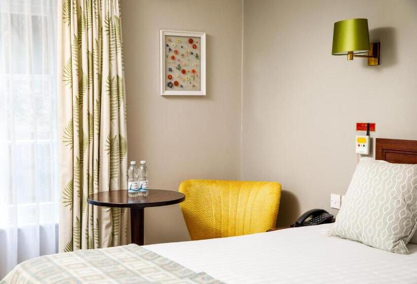 Номер Стандарт, Mercure Gloucester  Bowden Hall