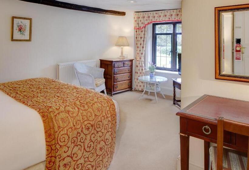 Номер Стандарт, Nailcote Hall