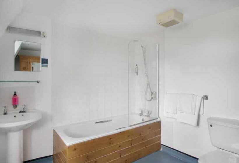 Номер Стандарт Трехместный, Parade Park Bath