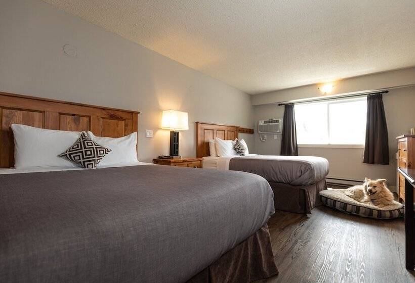 Номер Стандарт 2 Двуспальные Кровати, Red Tree Lodge