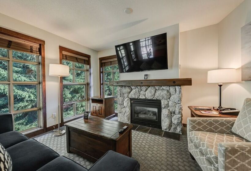 סוויטת 2 חדרי שינה, Blackcomb Springs Suites By Clique