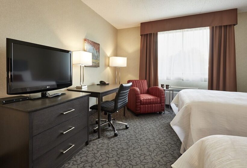 חדר סטנדרט שתי מיטות זוגיות, Travelway Inn Sudbury