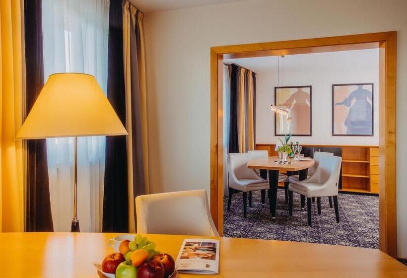 سوییت جونیور اجرایی, Don Giovanni Hotel Prague   Great Hotels Of The World